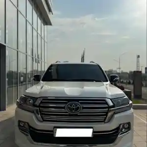 Toyota Land Cruiser, 2019