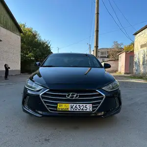 Hyundai Elantra, 2017