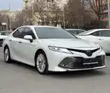 Toyota Camry, 2019-3