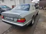 Mercedes-Benz W124, 1988-6