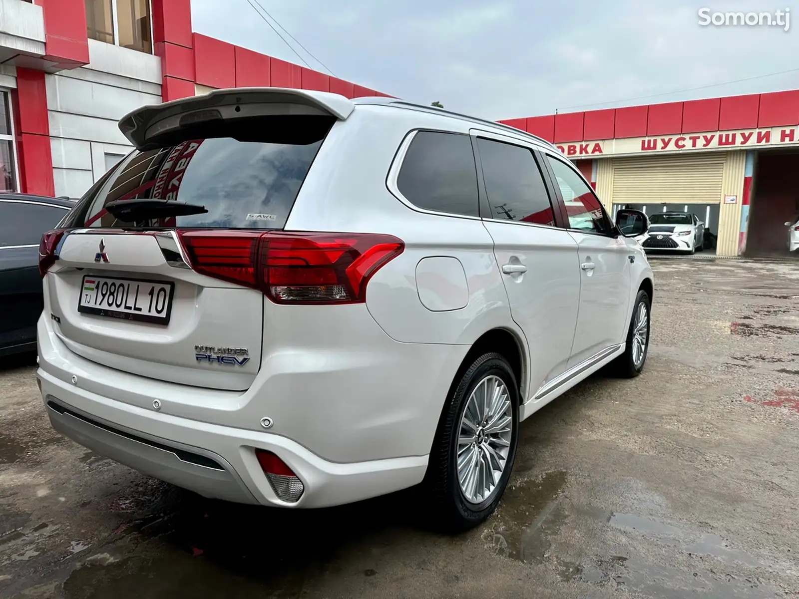 Mitsubishi Outlander, 2021-5