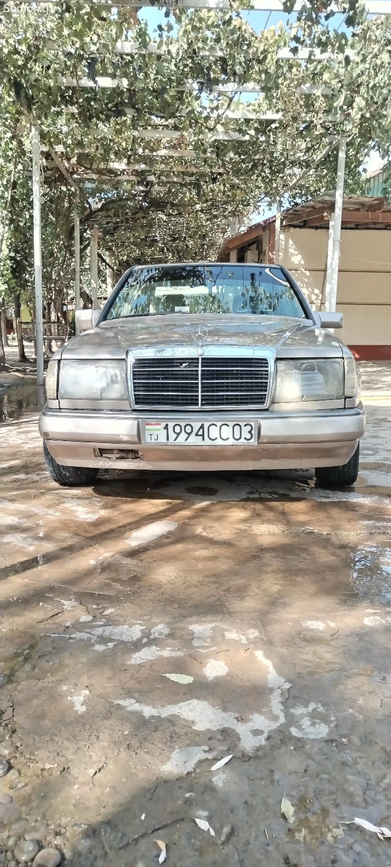 Mercedes-Benz W124, 1989-4