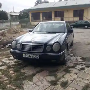 Mercedes-Benz E class, 1998