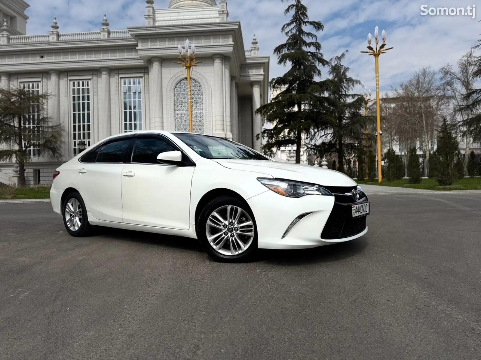 Toyota Camry, 2015-1