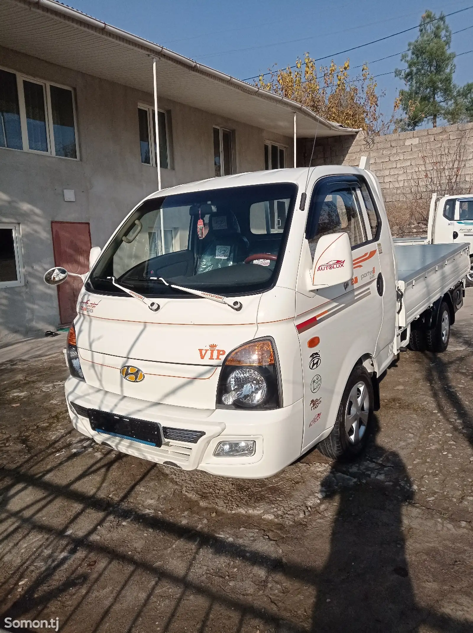 Бортовой автомобиль Hyundai Porter 2 2016-1