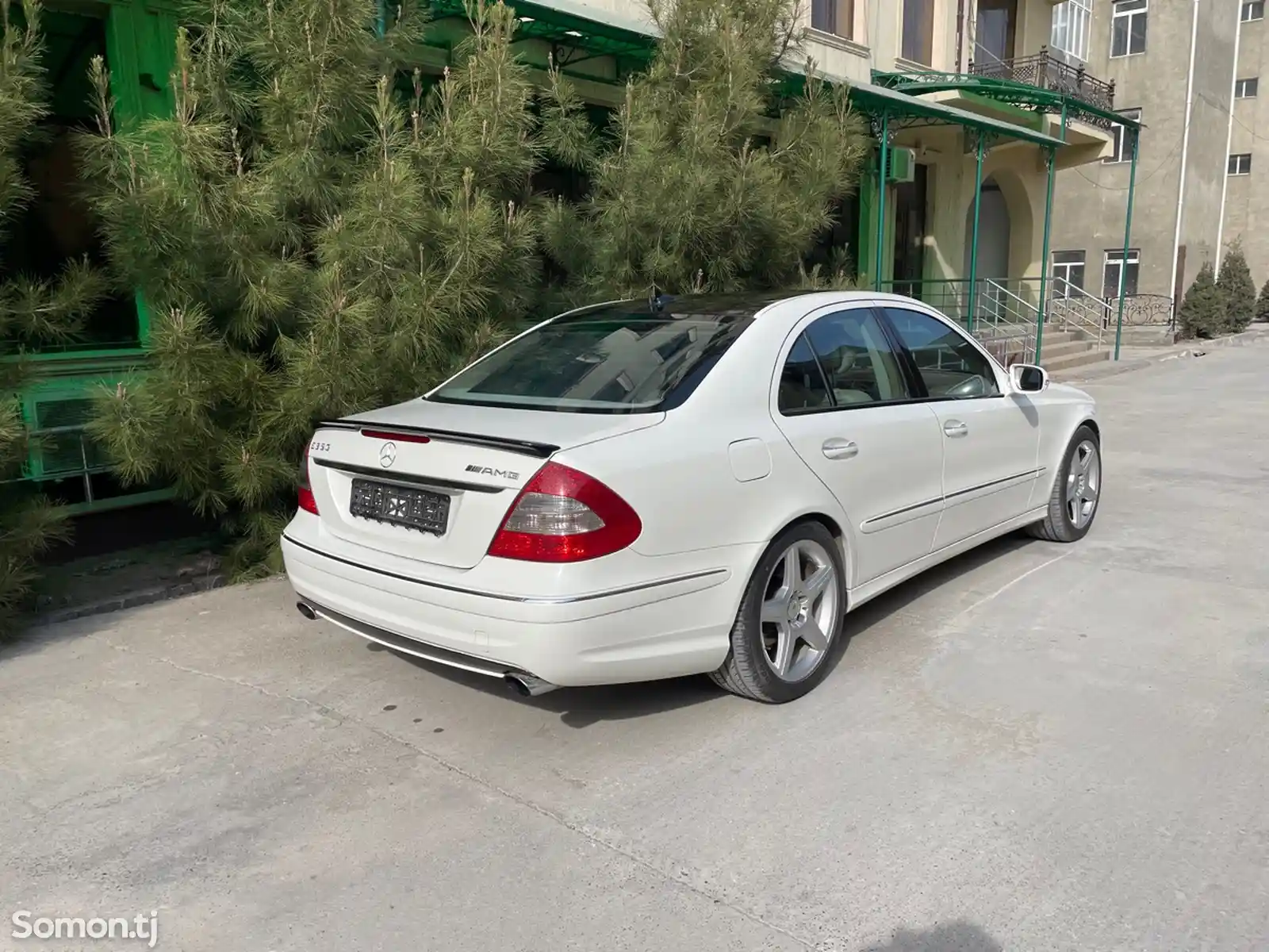 Mercedes-Benz E class, 2008-4