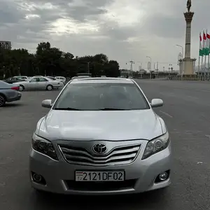 Toyota Camry, 2009