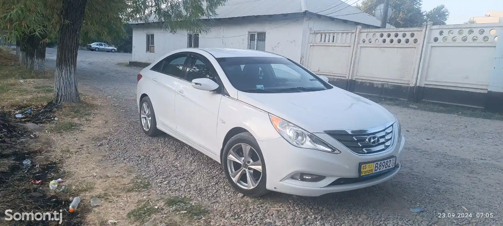 Hyundai Sonata, 2011-1