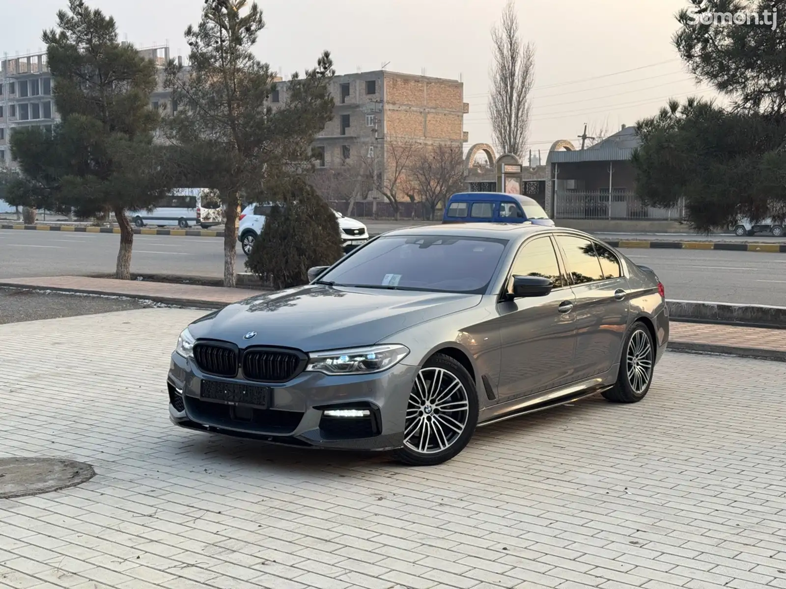 BMW 5 series, 2017-1