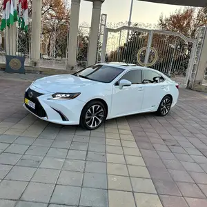 Lexus ES series, 2015