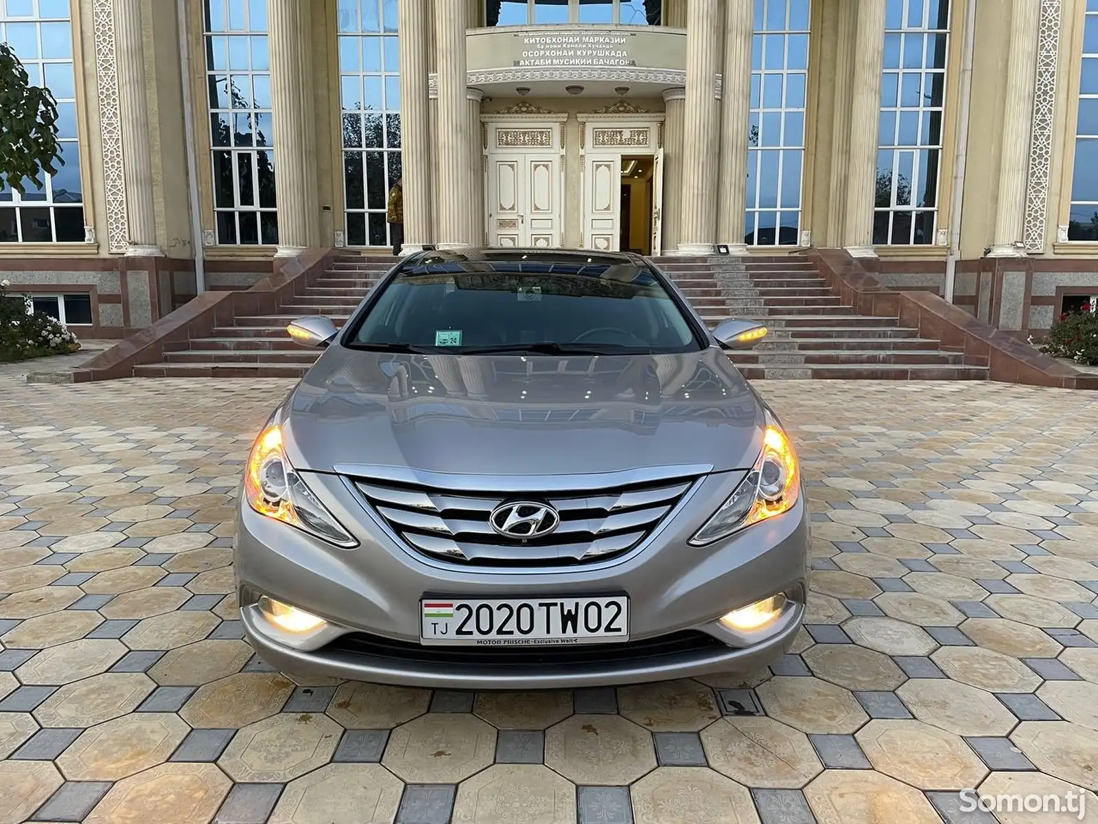 Hyundai Sonata, 2010-1