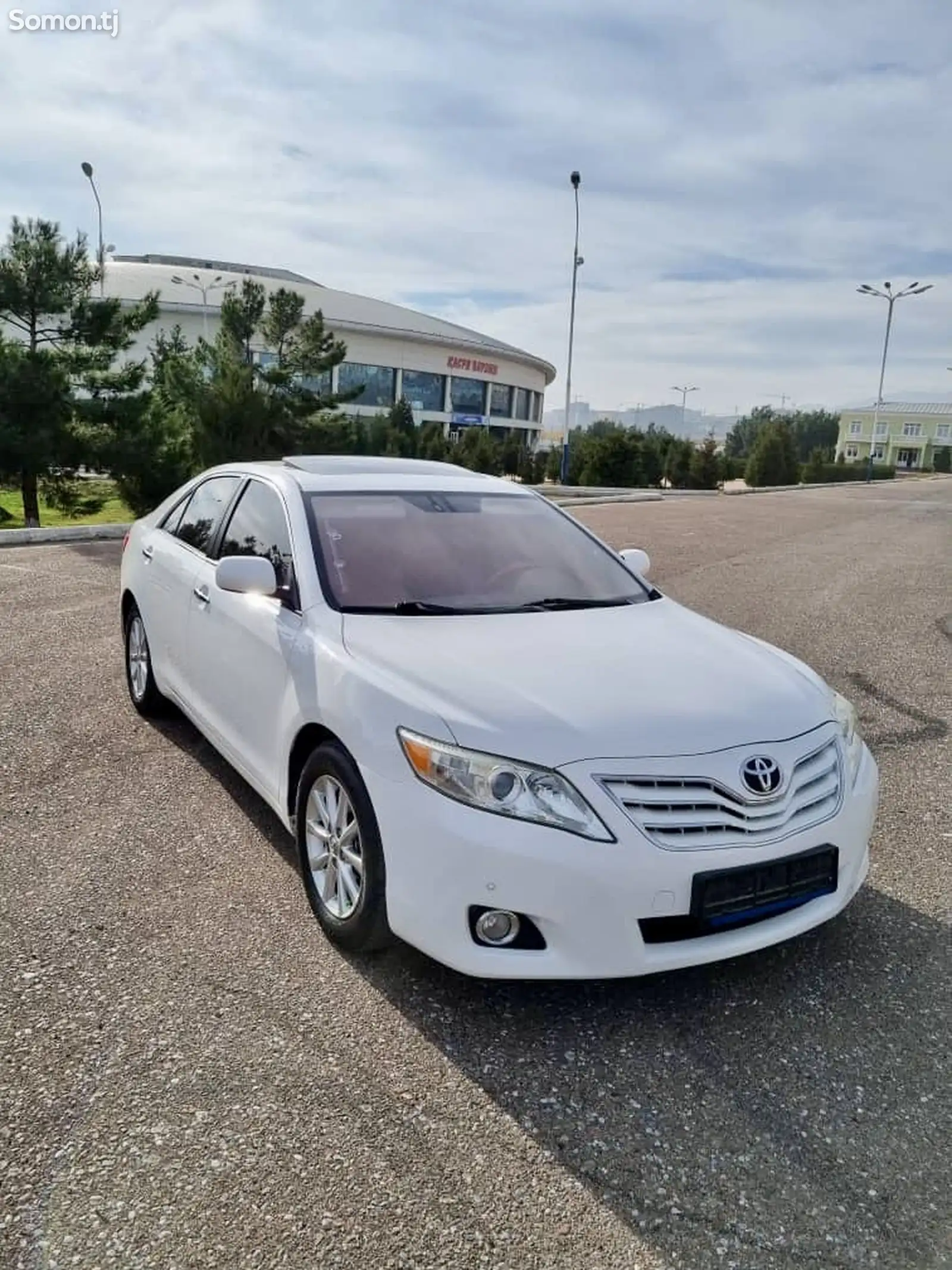 Toyota Camry, 2010-1