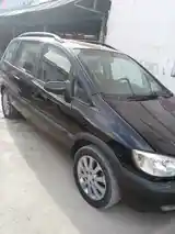 Opel Zafira, 2003-2