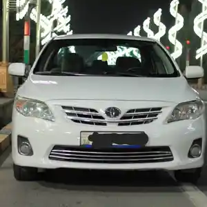 Toyota Corolla, 2013