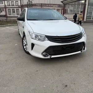 Toyota Camry, 2015