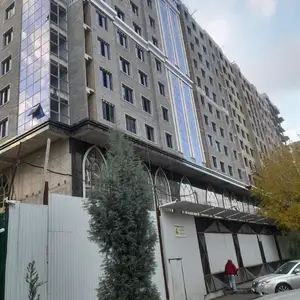 2-комн. квартира, 12 этаж, 75 м², Шохмансур