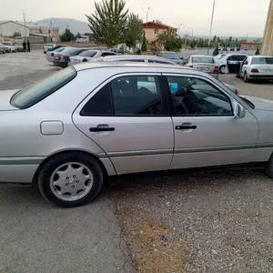 Mercedes-Benz C class, 1993