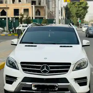 Mercedes-Benz ML class, 2015