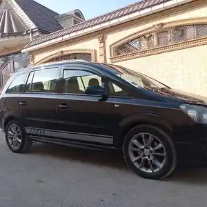 Opel Zafira, 2007