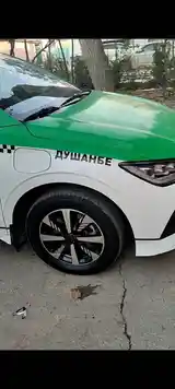 BYD E2, 2024-4