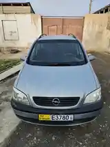 Opel Zafira, 2001-2