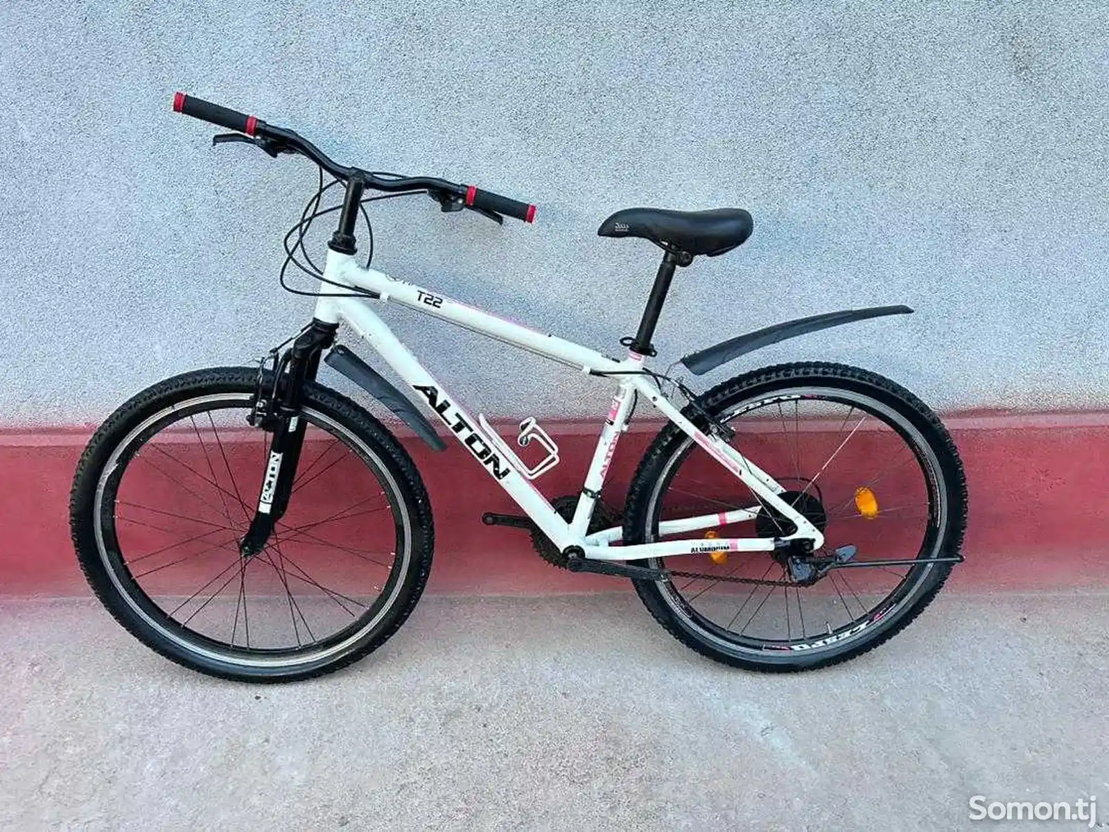 Велосипед алюминиевый