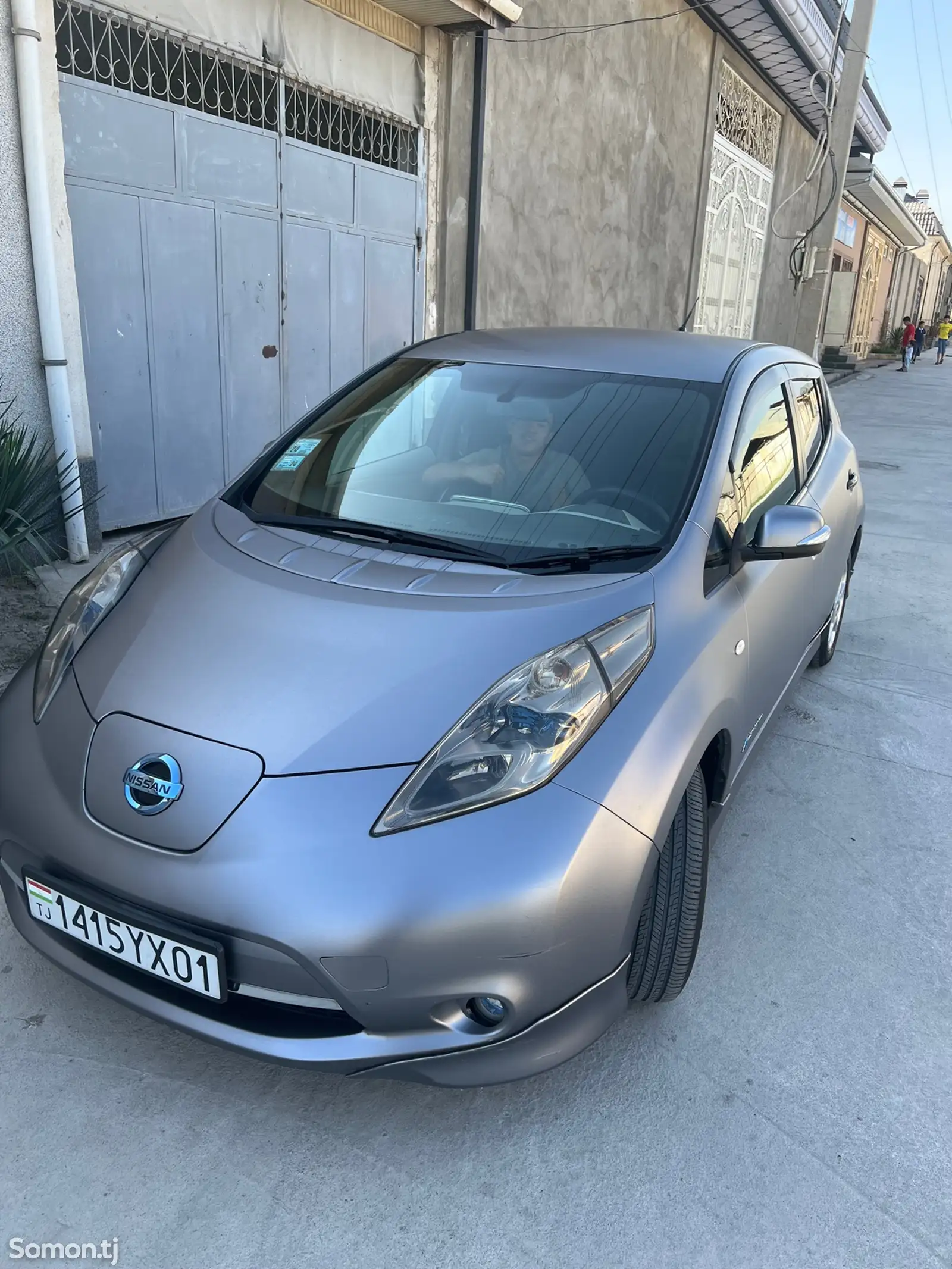 Nissan Leaf, 2012-1