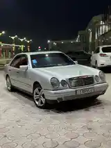 Mercedes-Benz E class, 1996-4