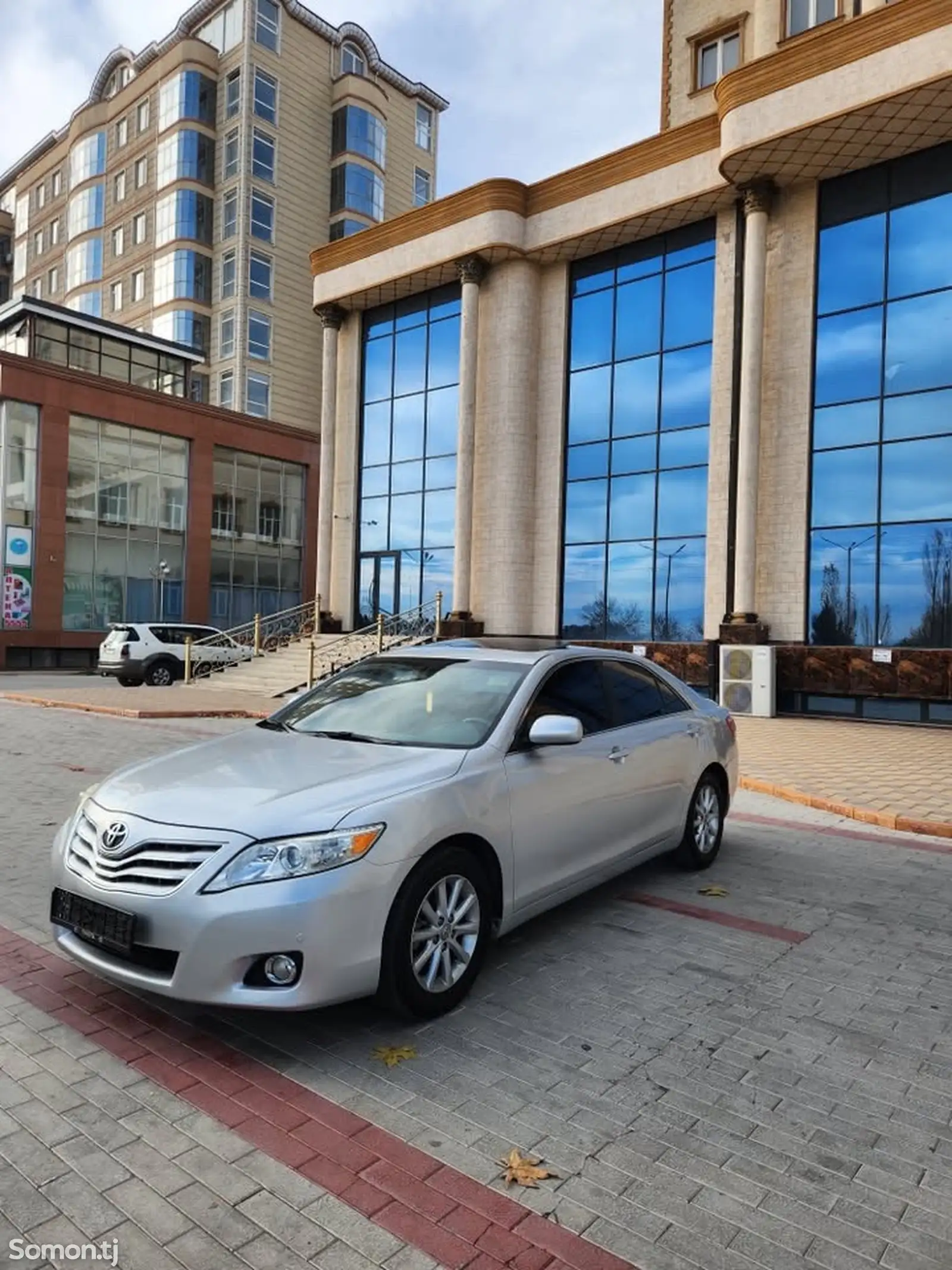 Toyota Camry, 2011-1