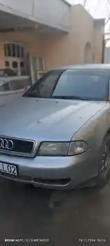 Audi A4, 1999-8