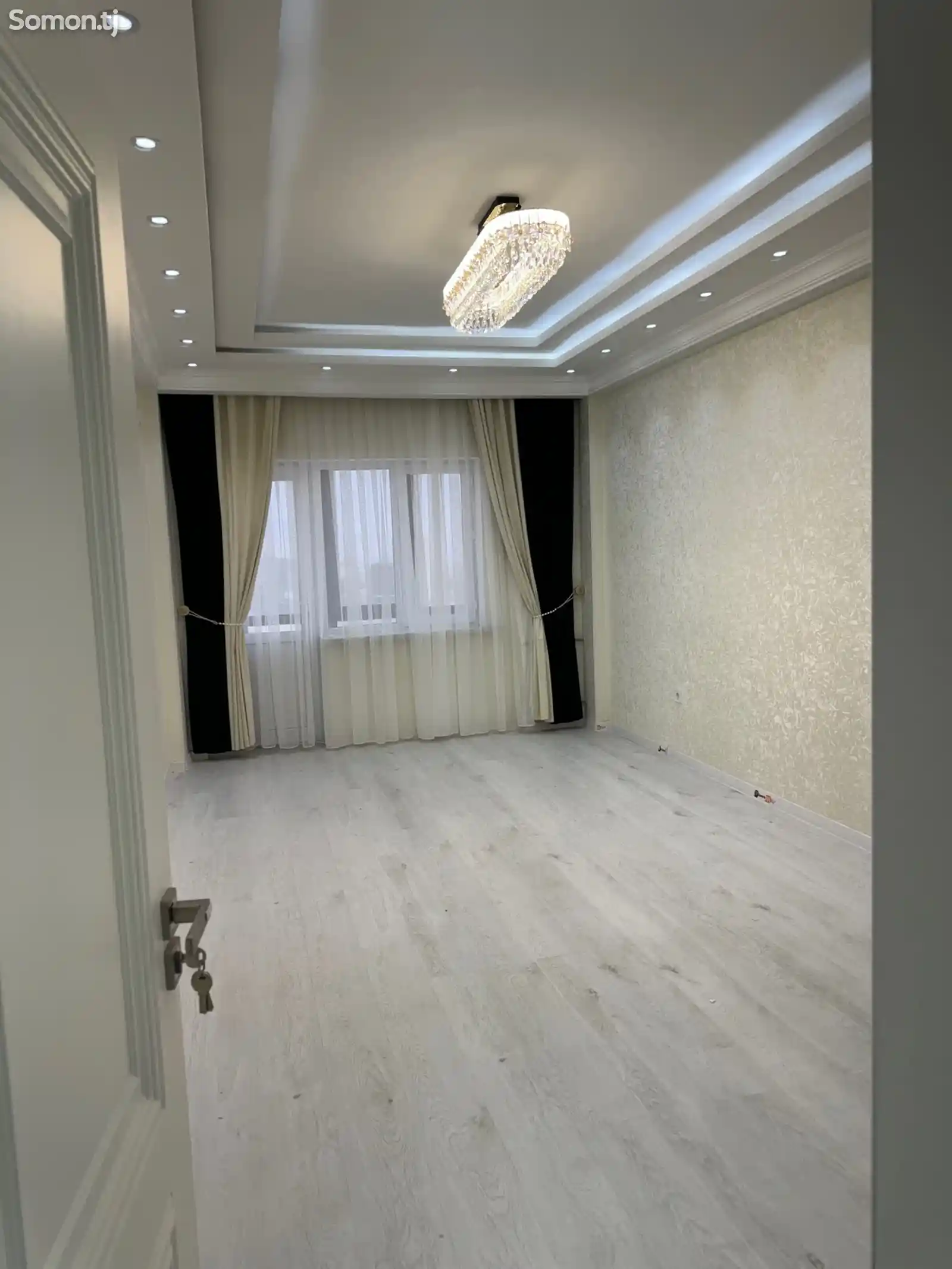 2-комн. квартира, 12 этаж, 81 м², Молодежный-9