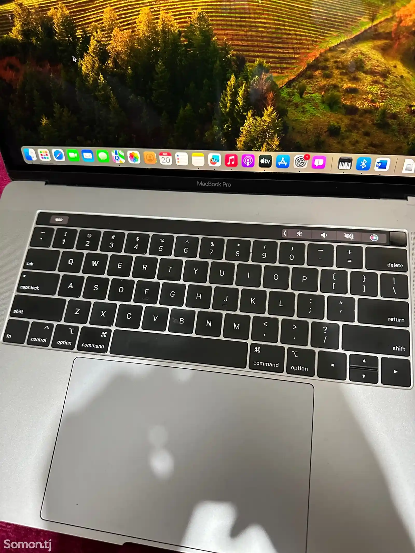 Ноутбук Apple MacBook-3