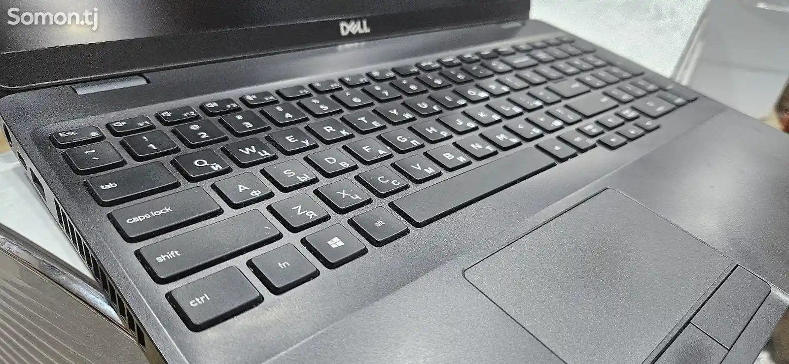 Ноутбук Dell Latitude 5500-3