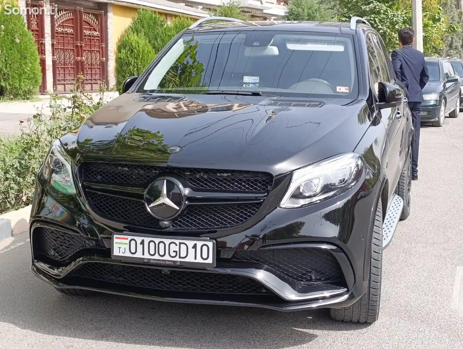 Mercedes-Benz GLE class, 2015-10