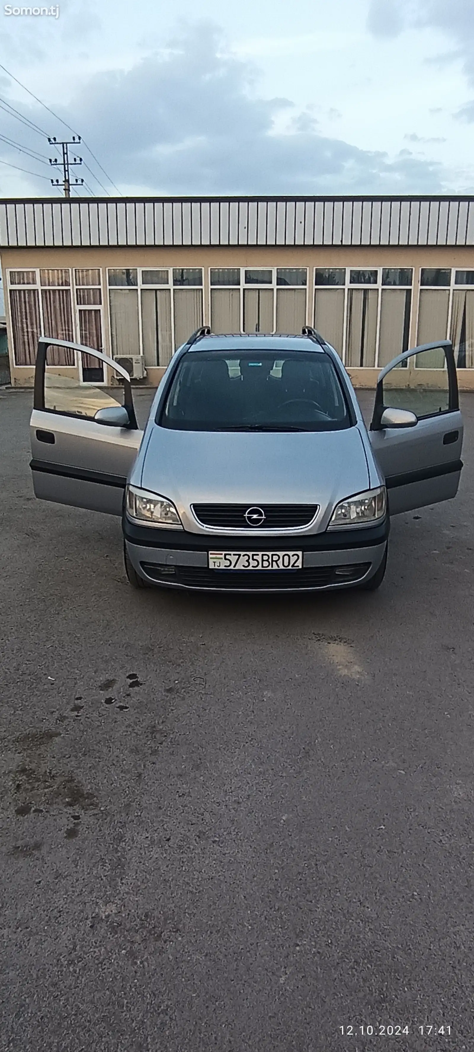 Opel Zafira, 2000-1