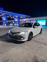 Toyota Camry, 2018-3