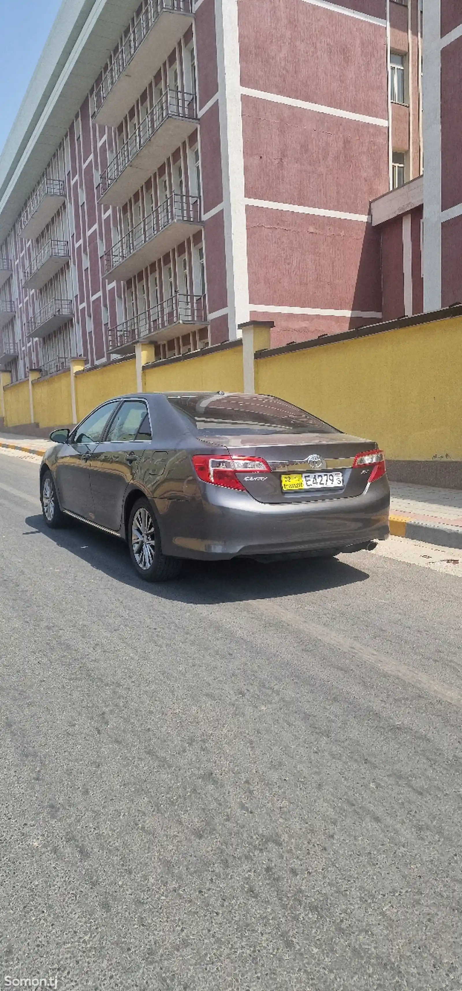 Toyota Camry, 2014-4