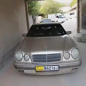 Mercedes Benz E-Class, 1997