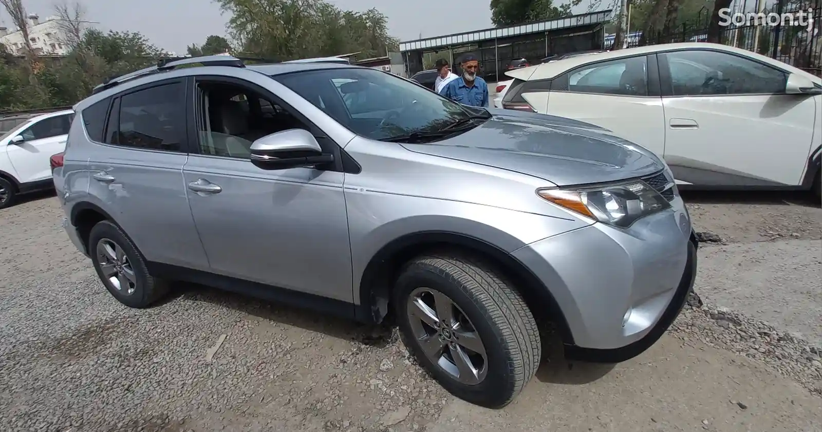 Toyota RAV 4, 2015-4