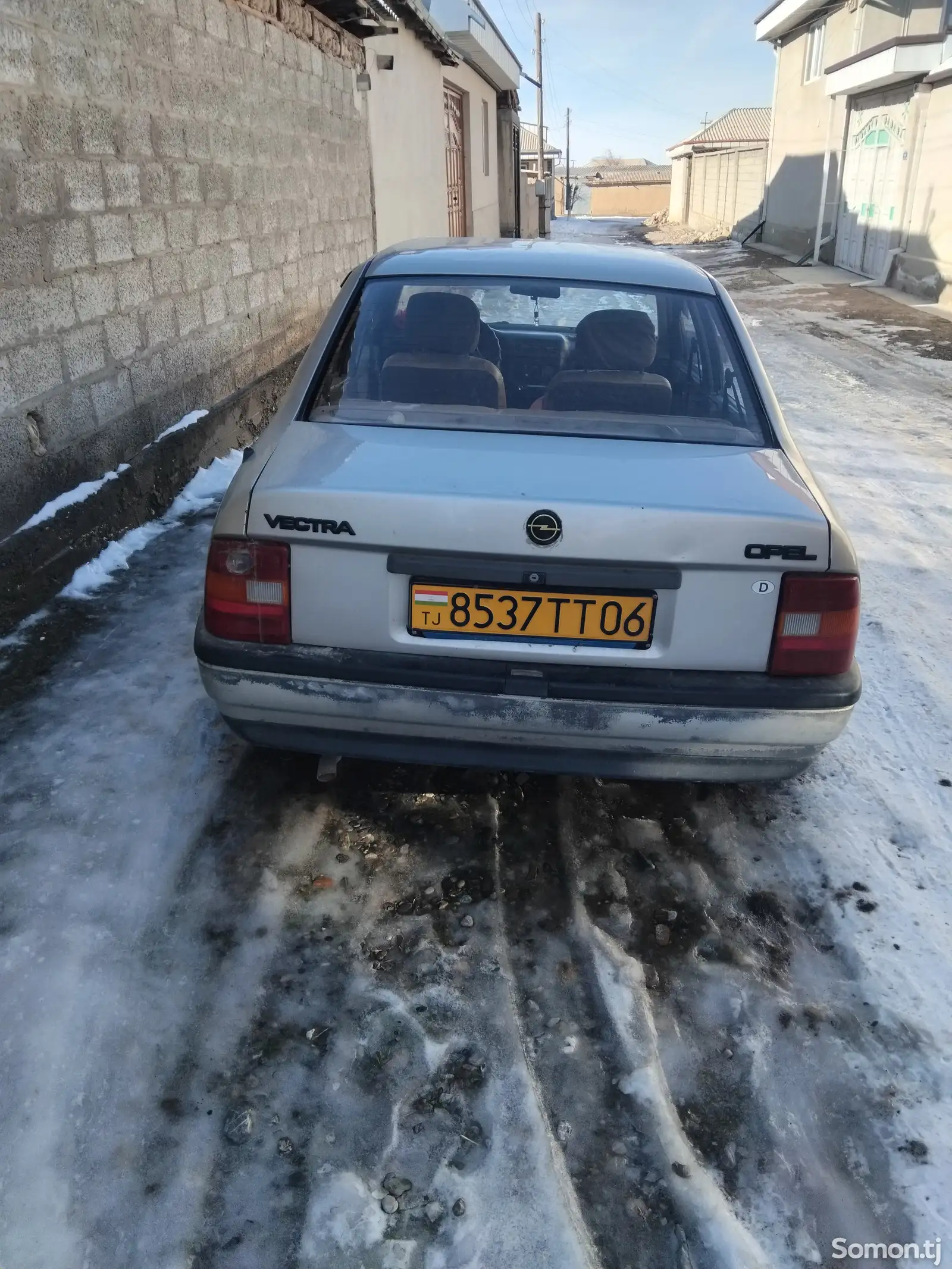 Opel Vectra A, 1990-1