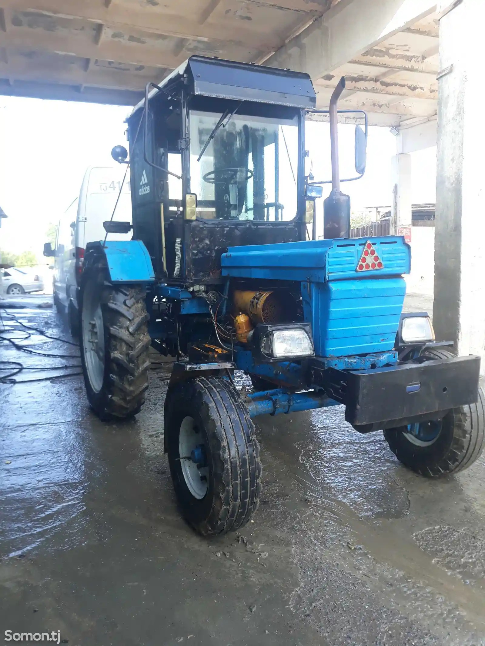 Трактор т28