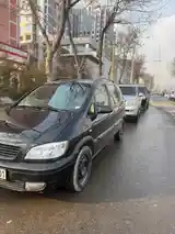 Opel Zafira, 2001-2