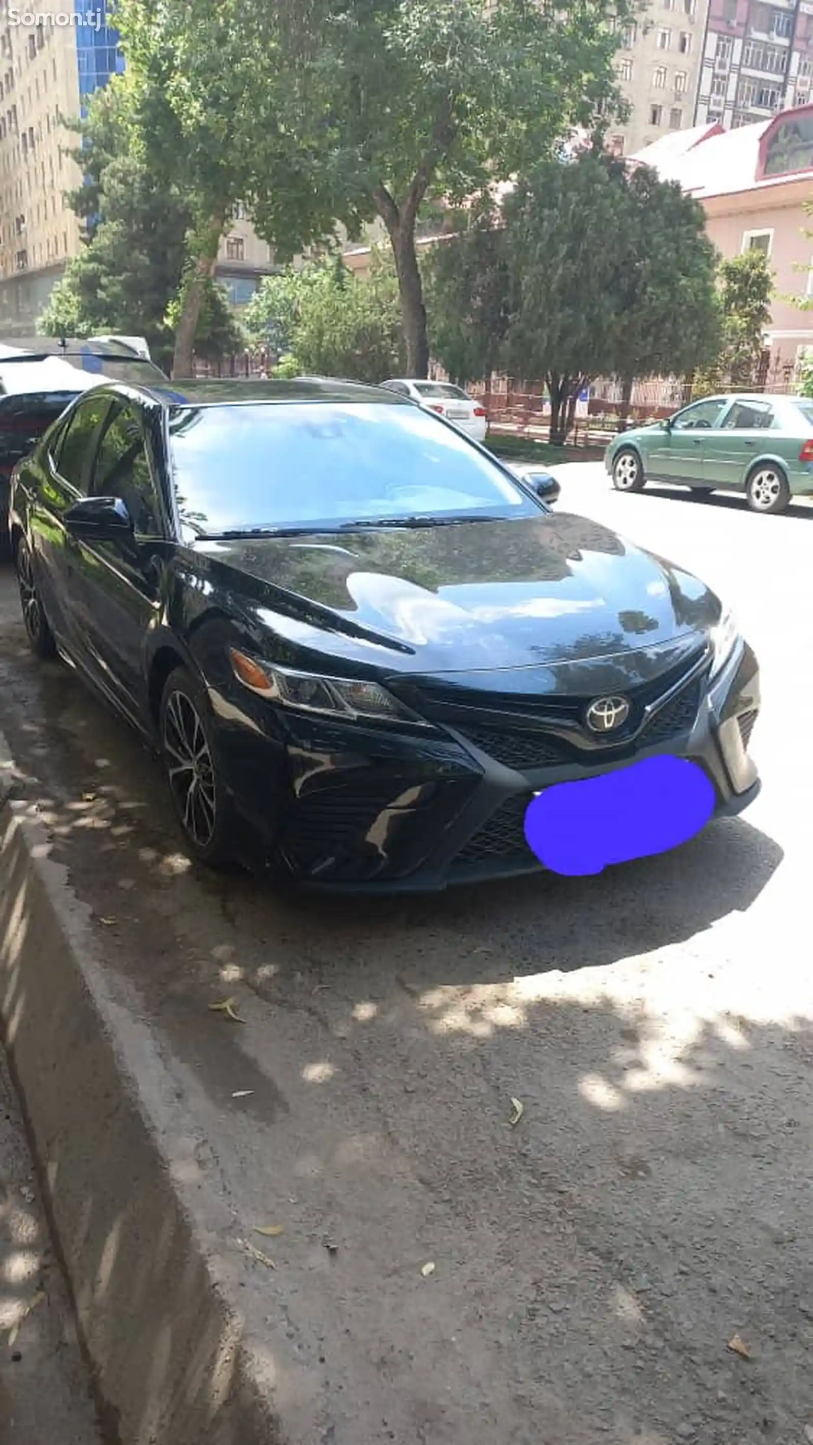 Toyota Camry, 2018-1