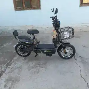 Скутер Электрический