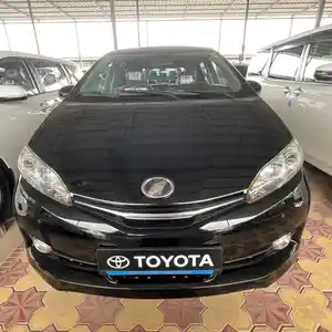 Toyota Wish, 2015