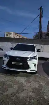 Lexus LX series, 2022-2