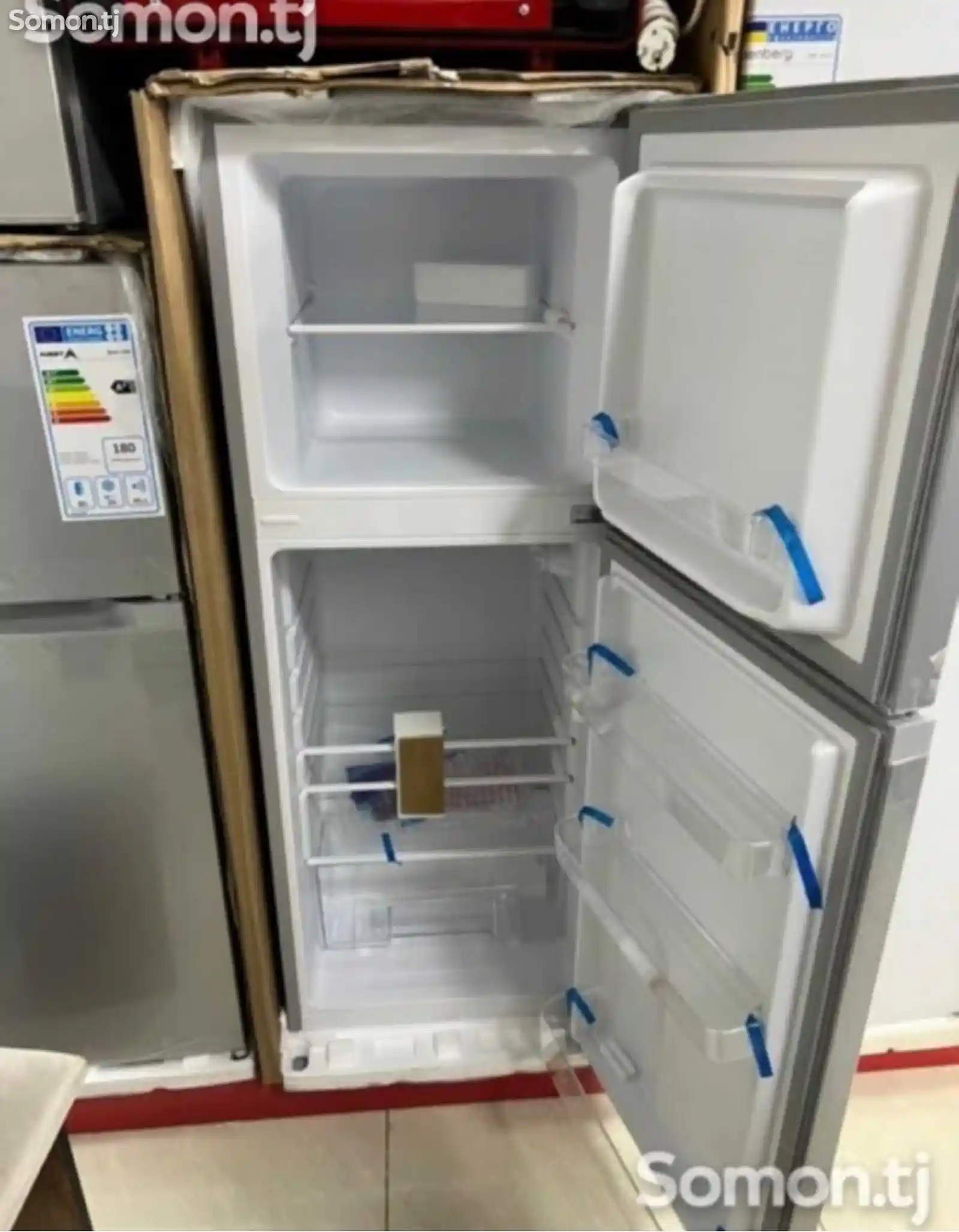 Холодильник Donlux-2