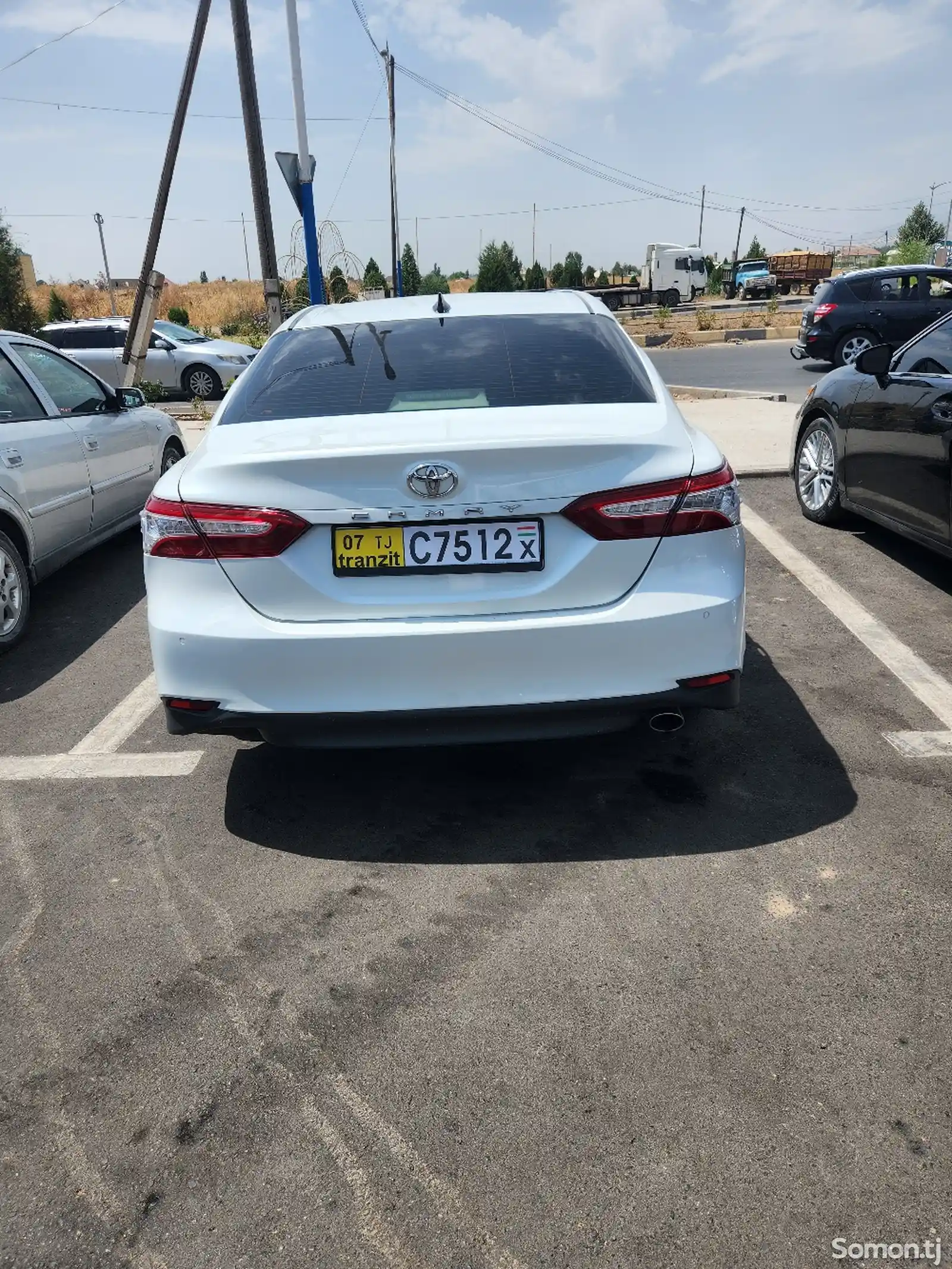 Toyota Camry, 2019-6