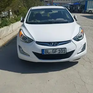 Hyundai Avante, 2015