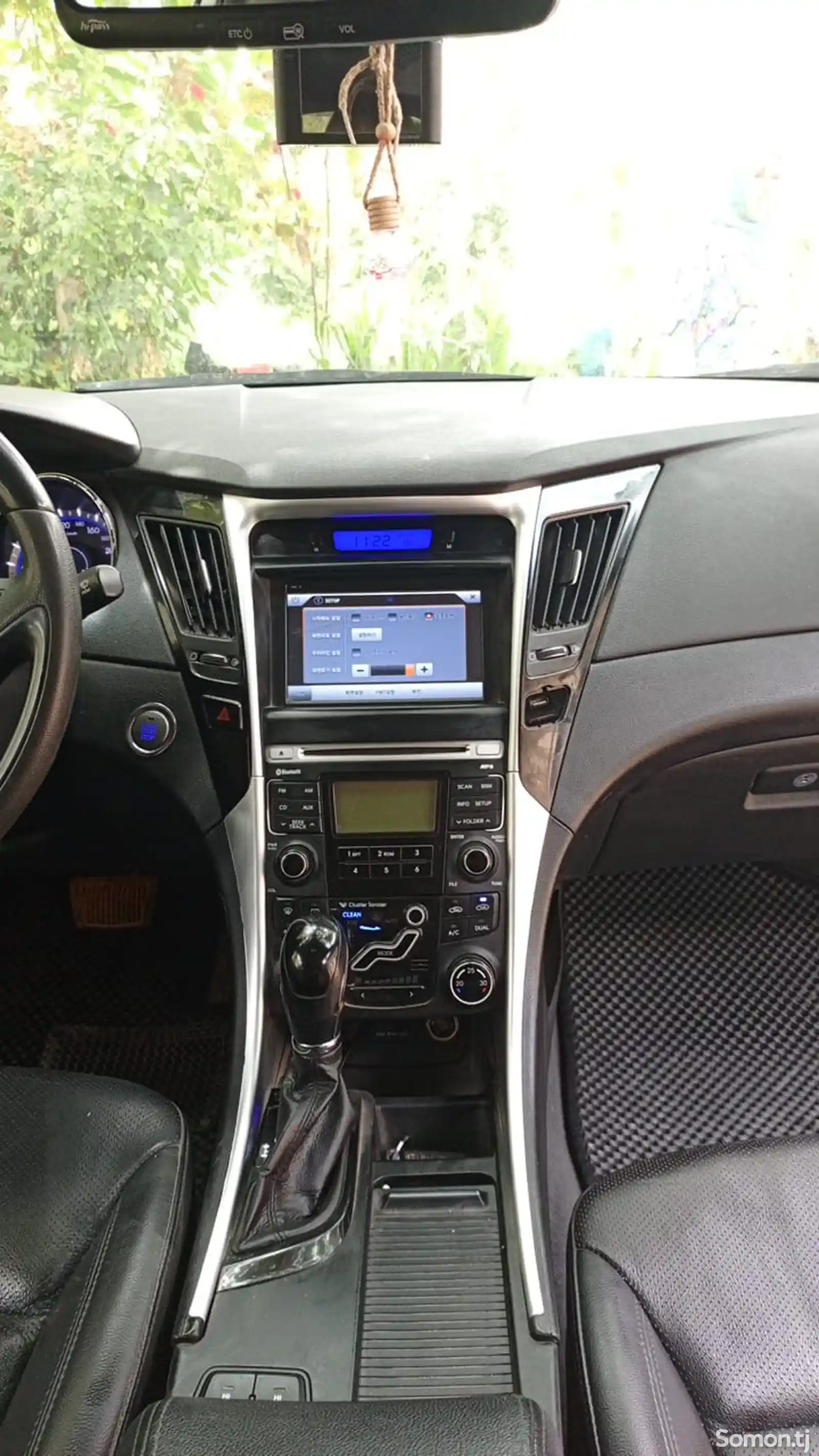 Hyundai Sonata, 2011-8